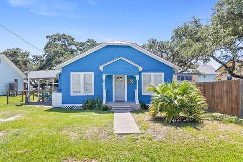 806 N Pearl, ROCKPORT, TX 78382