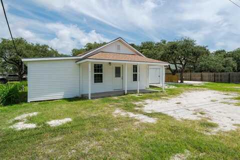 2118 W Market St., ROCKPORT, TX 78382