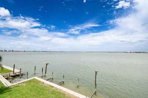 147 Lakeview Rd, ROCKPORT, TX 78382