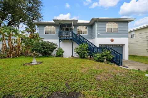 8 Palm Drive, Yankeetown, FL 34498