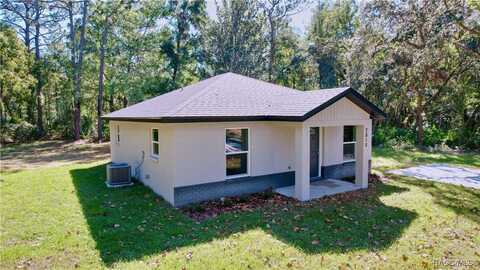 7810 W Fern Place, Homosassa, FL 34448