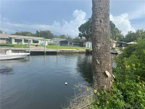 3946 N Timucua Point, Crystal River, FL 34428