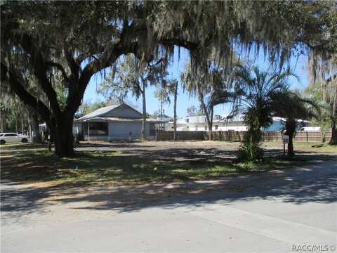 406 NE 1 Avenue, Crystal River, FL 34429