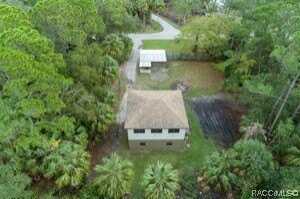 19 67th Street, Yankeetown, FL 34498