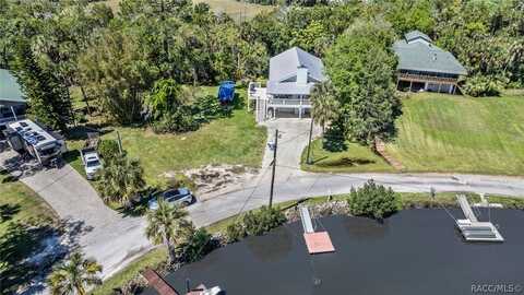 11925 W Waterwood Drive, Crystal River, FL 34429