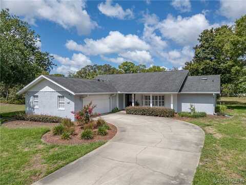 26 Graytwig Court W, Homosassa, FL 34446