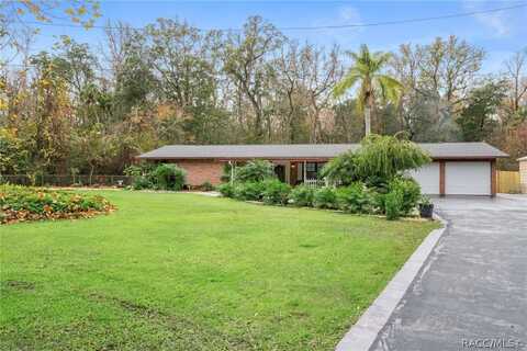 910 NW 6th Avenue, Crystal River, FL 34428