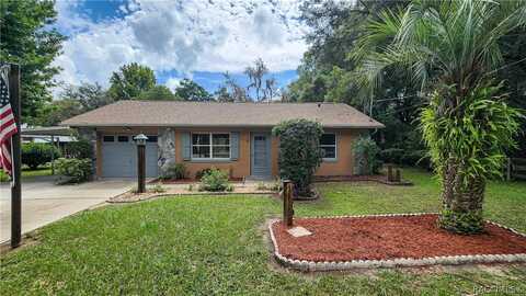 671 N Fitzpatrick Avenue, Inverness, FL 34453