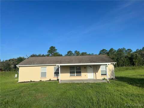 6490 SE 143rd Court, Morriston, FL 32668