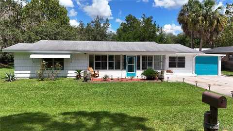 757 NE 12th Street, Crystal River, FL 34428