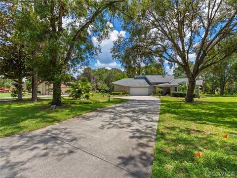 137 Douglas Street, Homosassa, FL 34446