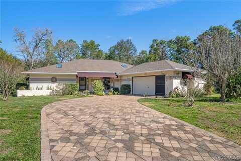 31 Redbay Court W, Homosassa, FL 34446