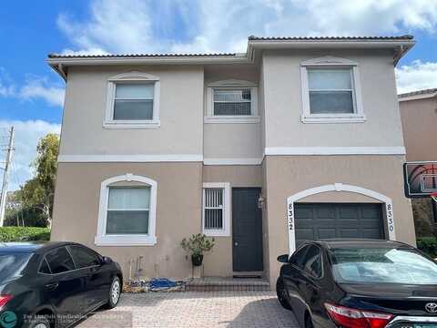 8332 LAGOS DE CAMPO BL, Tamarac, FL 33321