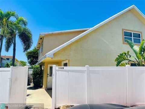 1107 Pine Dr, Pompano Beach, FL 33060