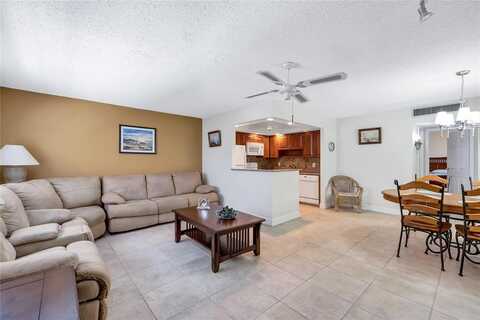 95 Waterford D, Delray Beach, FL 33446