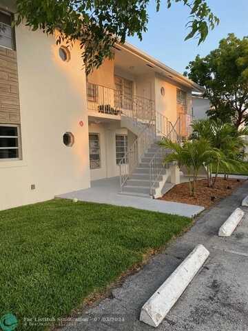 1100 NE 23rd Ter, Pompano Beach, FL 33062