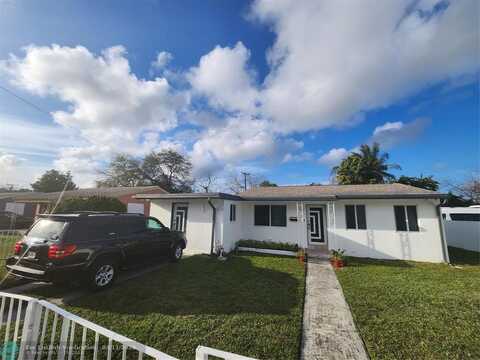 2111 Wiley St, Hollywood, FL 33020