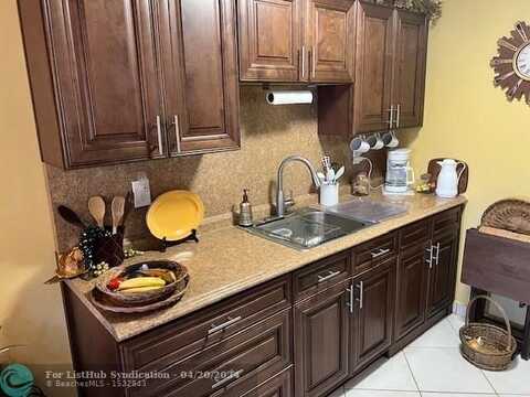 2059 Newport N, Deerfield Beach, FL 33442