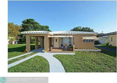 2531 Pierce St, Hollywood, FL 33020