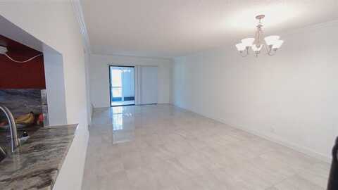 15401 Pembridge Ave, Delray Beach, FL 33484