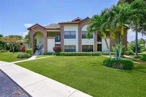 8049 Aberdeen Dr, Boynton Beach, FL 33472