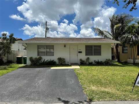 2302 NW 55th St, Tamarac, FL 33309