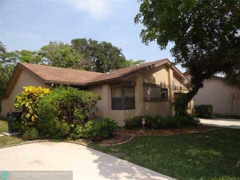 2228 Seagrape Cir, Coconut Creek, FL 33066