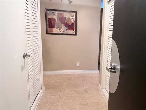 3300 NE 36th St, Fort Lauderdale, FL 33308