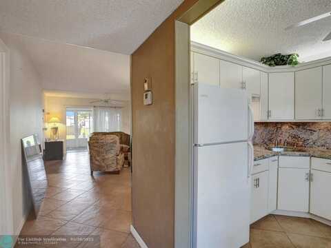 301 NW 76th Ave, Margate, FL 33063