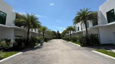 2526 Pierce, Hollywood, FL 33020
