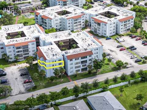 2850 Somerset Dr, Lauderdale Lakes, FL 33311