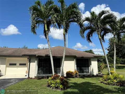 4964 Dovewood Rd, Boynton Beach, FL 33436