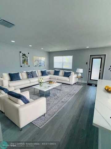 364 Flanders H, Delray Beach, FL 33484