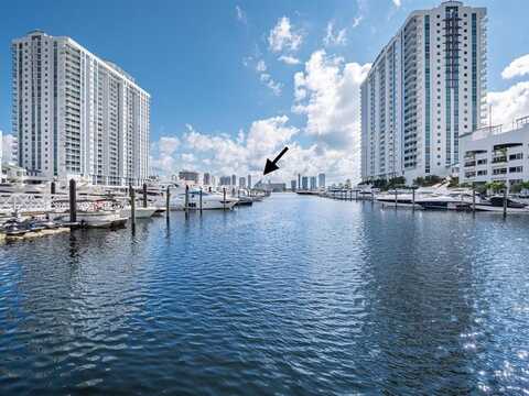 17211 Biscayne Blvd Slip 111, North Miami Beach, FL 33160