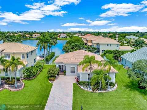 5060 Topaz Ln SW, Vero Beach, FL 32968