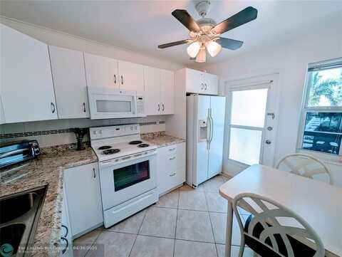 1893 S Ocean Dr, Hallandale Beach, FL 33009