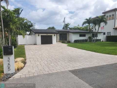 3205 Barton Rd, Pompano Beach, FL 33062