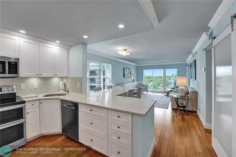 1770 S Ocean Blvd, Lauderdale By The Sea, FL 33062