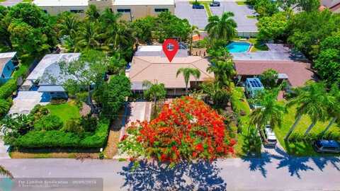 270 NW 3rd Ct, Boca Raton, FL 33432