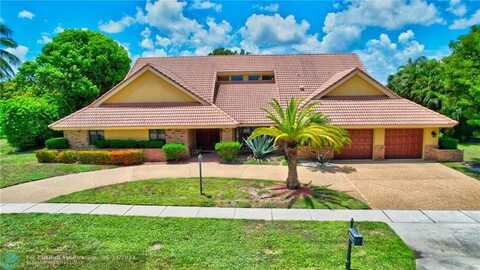 3110 Equestrian Dr, Boca Raton, FL 33434