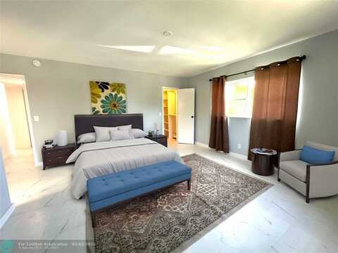2300 NE 1st Ln, Boynton Beach, FL 33435