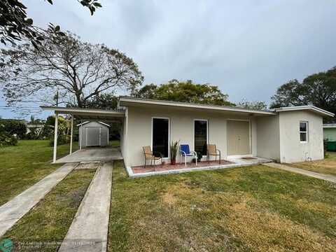 159 Se SE Lucero Dr, Port Saint Lucie, FL 34983