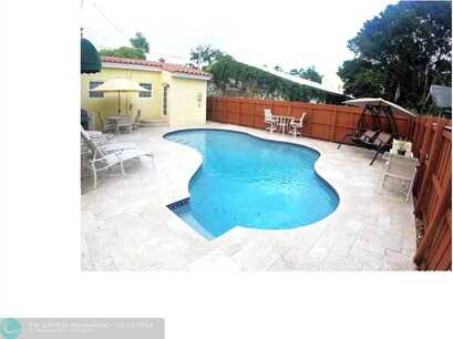 804 SE 10th St, Fort Lauderdale, FL 33316