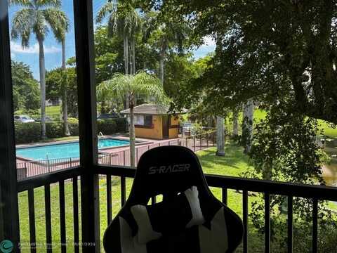 9044 NW 28th Dr, Coral Springs, FL 33065