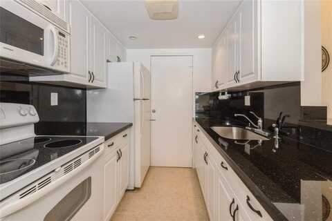 720 Orton Ave, Fort Lauderdale, FL 33304
