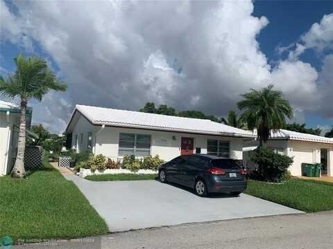 7423 NW 72nd Ave, Tamarac, FL 33321