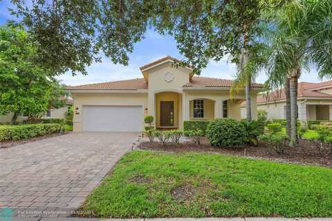 6752 Osage Cirlce, Greenacres, FL 33413