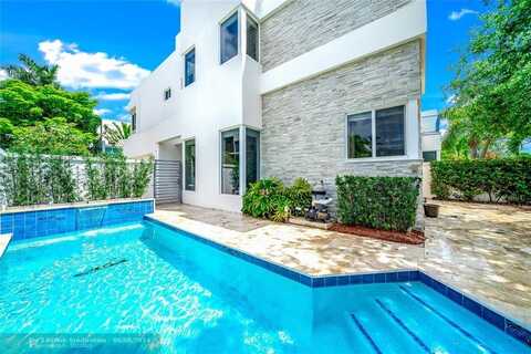 902 NE 16th Ter, Fort Lauderdale, FL 33304