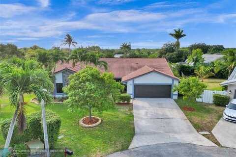 4339 NW 73rd Way, Coral Springs, FL 33065