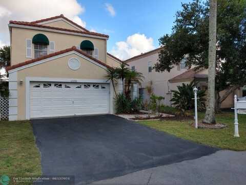 21390 Sawmill Ct, Boca Raton, FL 33498